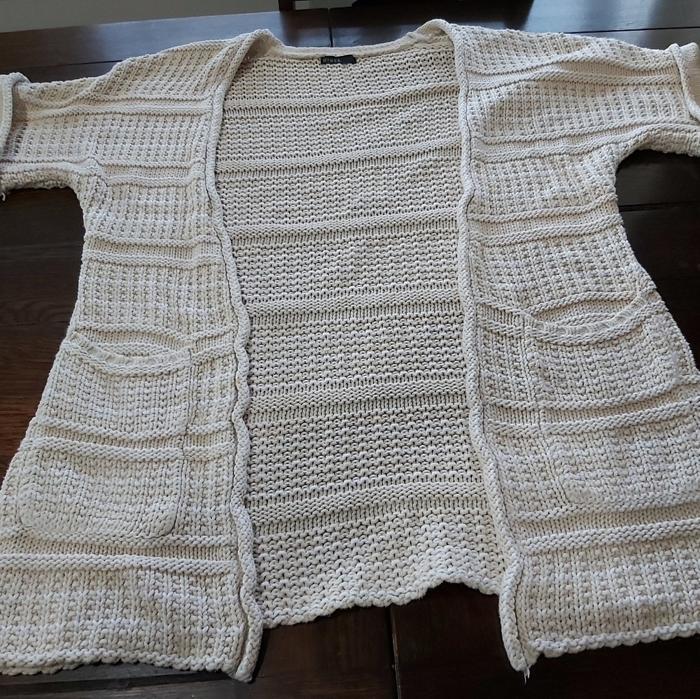 NEW PRESS SWEATER/SHRUG /B4A